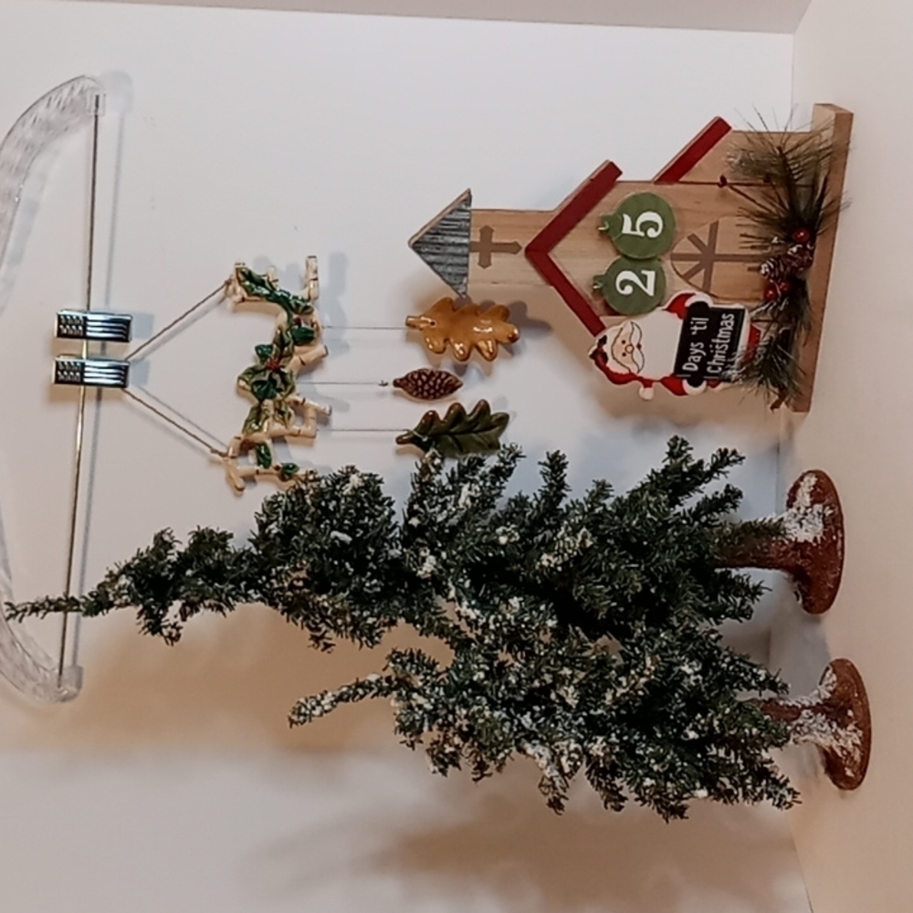 𝅺christmas 4 Piece Table Decor Flocked Trees Peace Chime Calendar Countdown